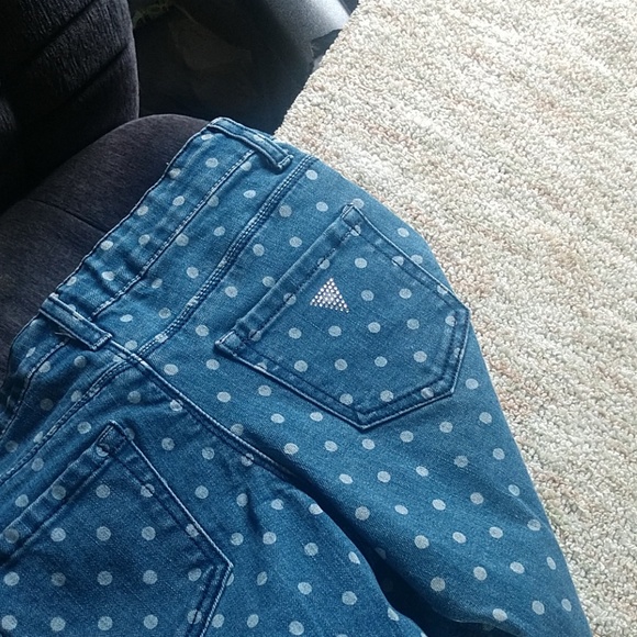 COPY - Toddler Brand New Guess pants size 6 - Picture 4 of 5